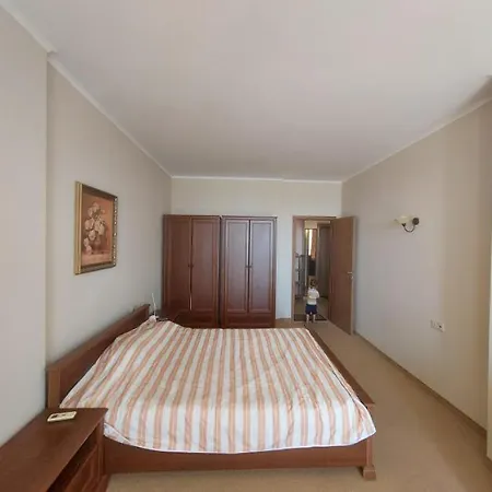 Festa Sea View Апартаменты *