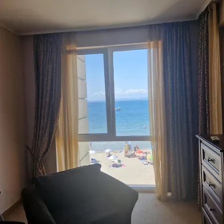 Apartment Festa Sea View *