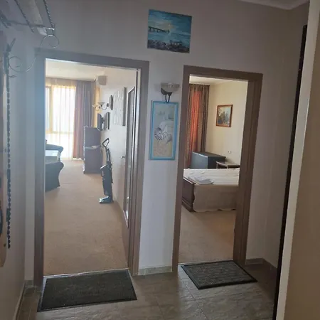 Apartment Festa Sea View *